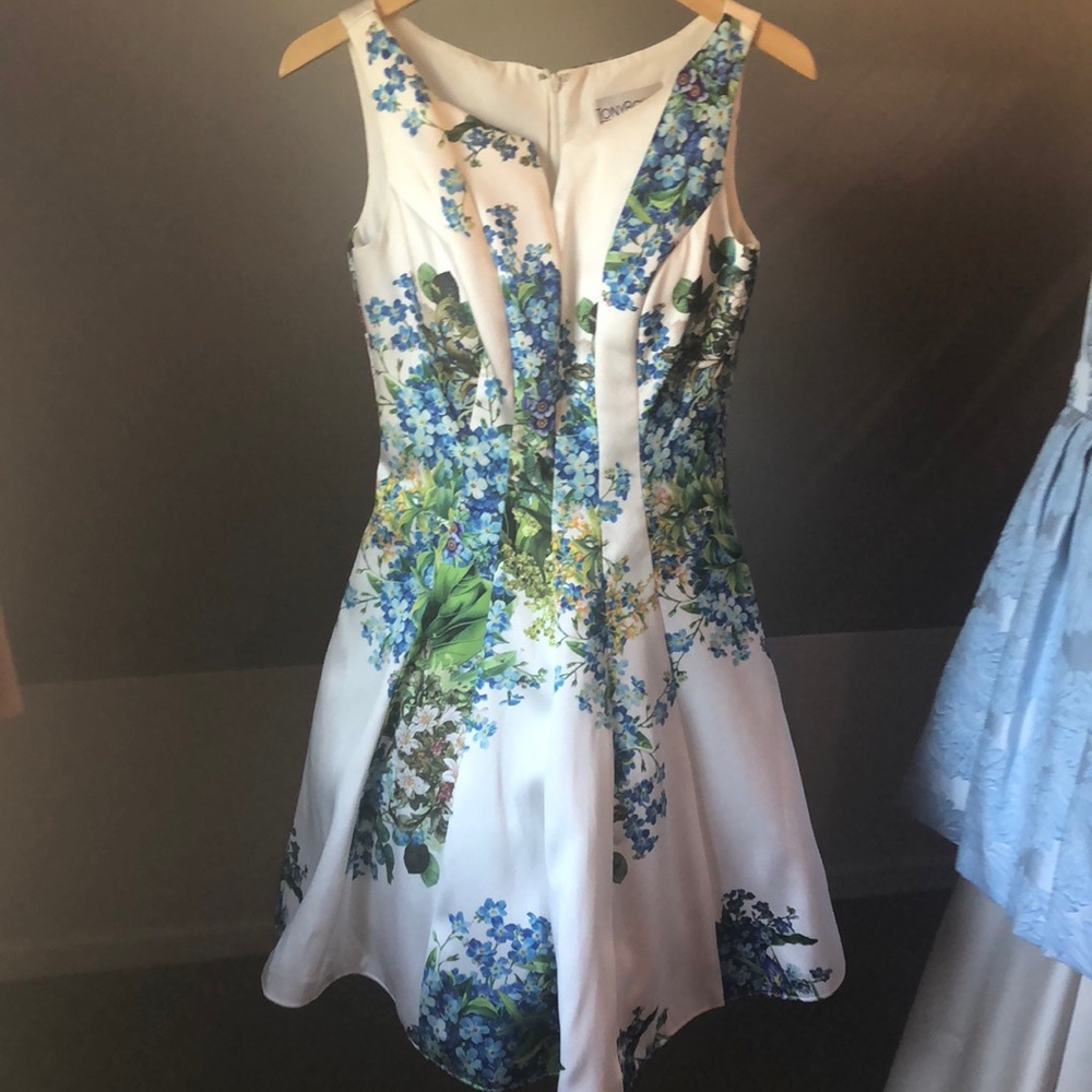 Flowered white Tony Bowls dress